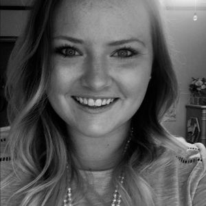 Meet your Posher, Makayla